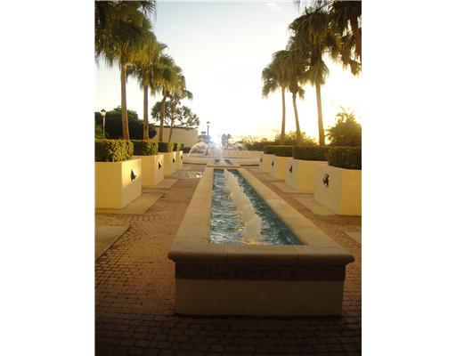 1000 Williams Island, Aventura property management