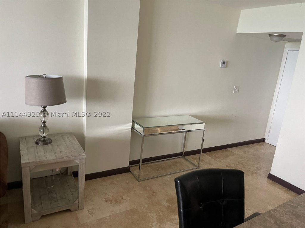 Sea Air Towers, Hollywood property management
