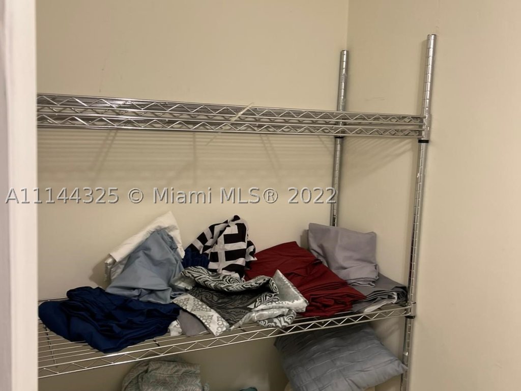 Sea Air Towers, Hollywood property management