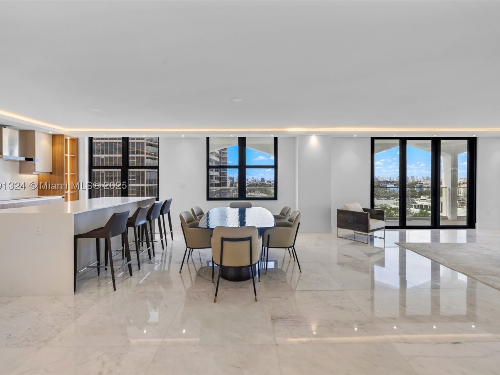 Balmoral Condo, Bal Harbour property management