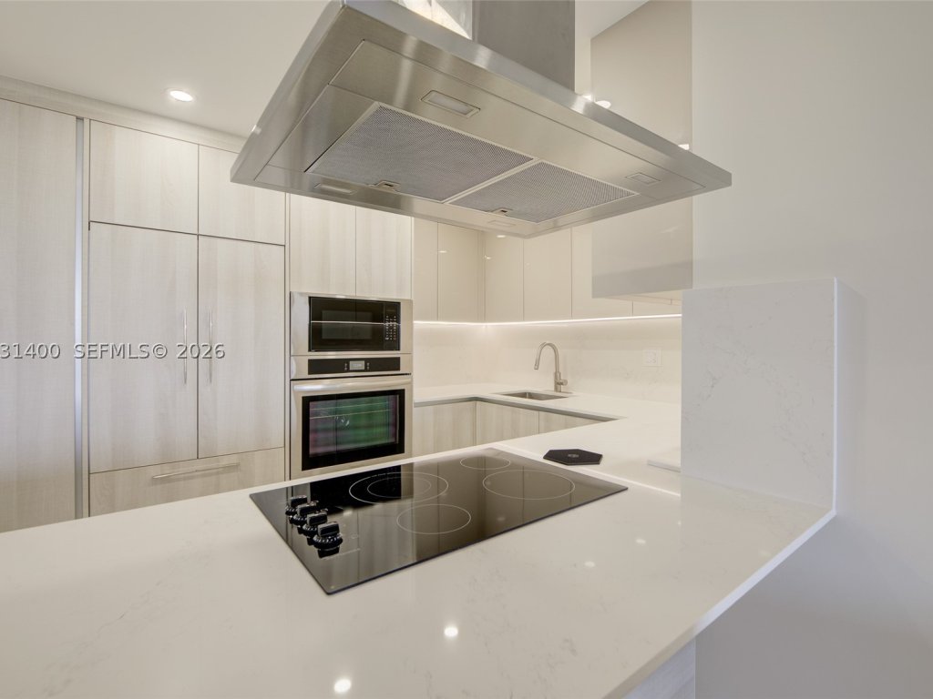 Olympus Towers, Hallandale Beach property management