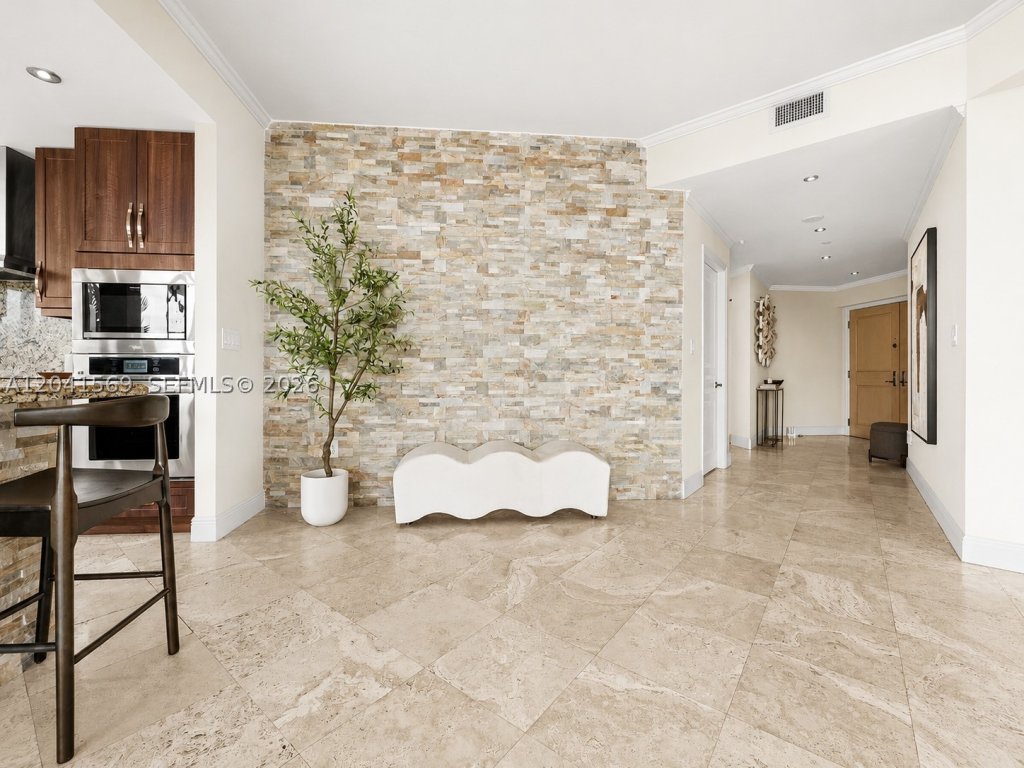 Grove Hill Tower, Miami property management