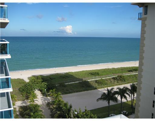 The Waverly At Surfside, Surfside property management