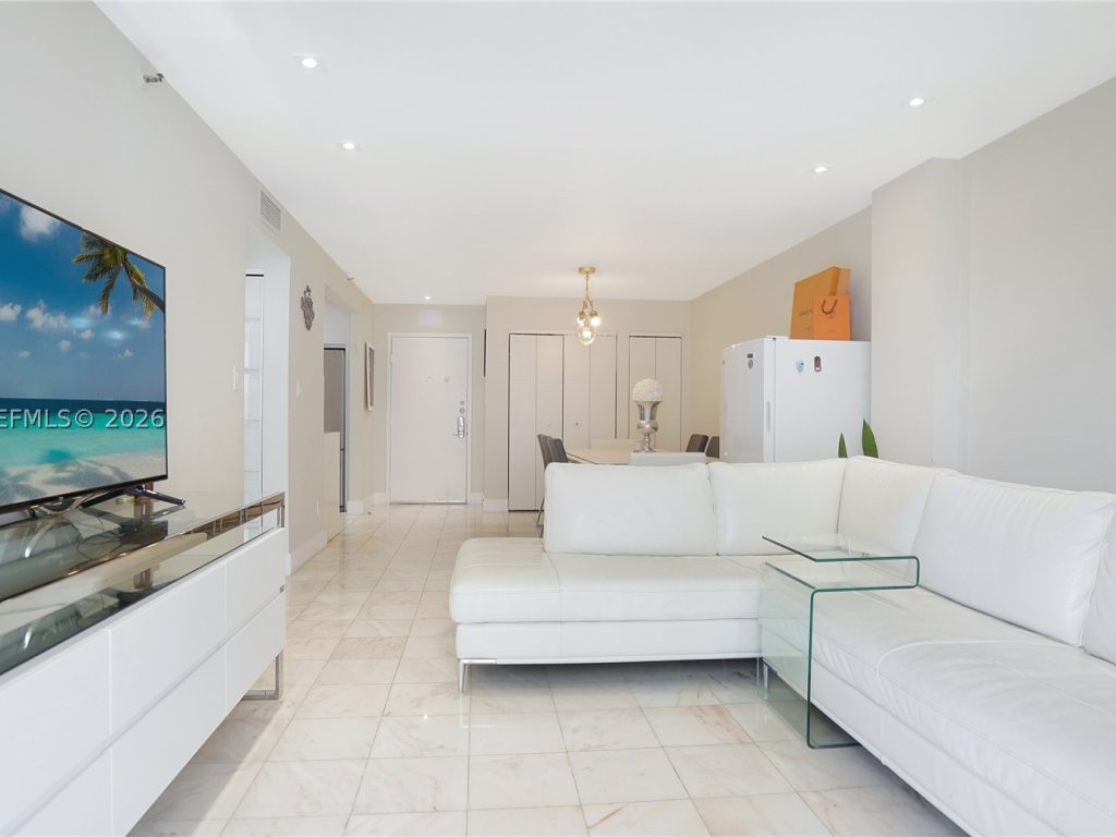 Vendome Place, Miami Beach property management
