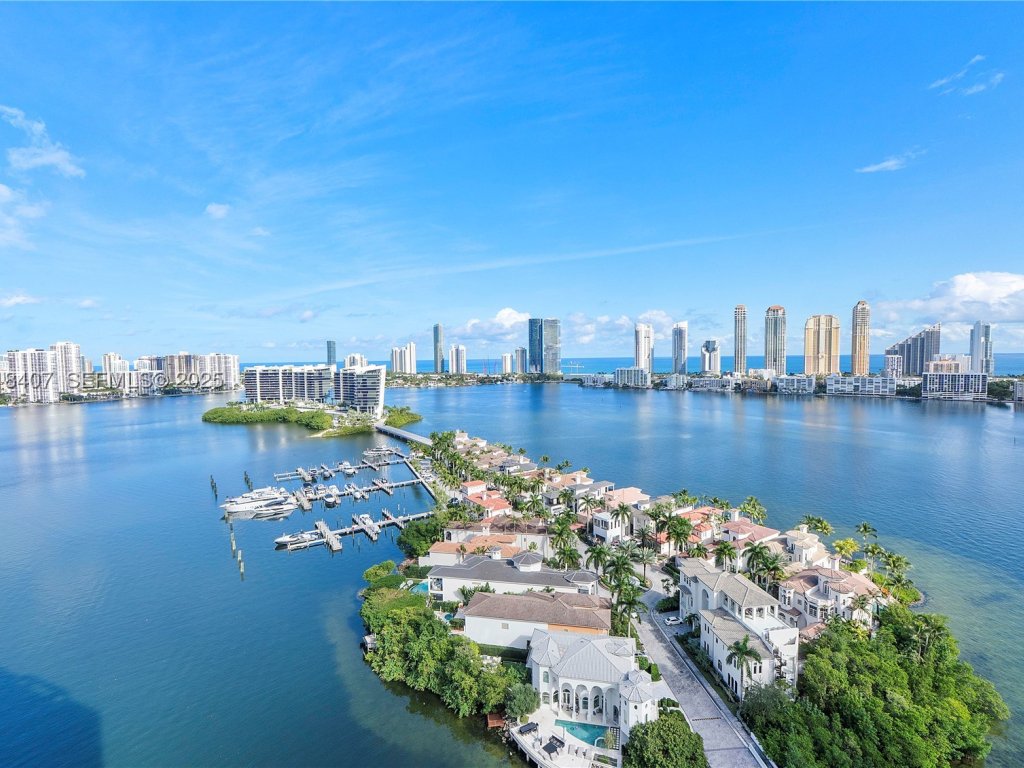 Bella Mare, Aventura property management