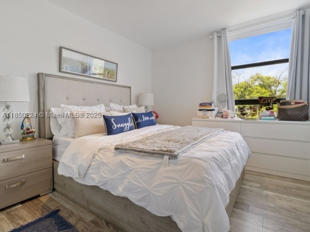 Brickell Park, Brickell property management