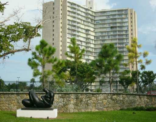 Brickell Townhouse, Brickell property management