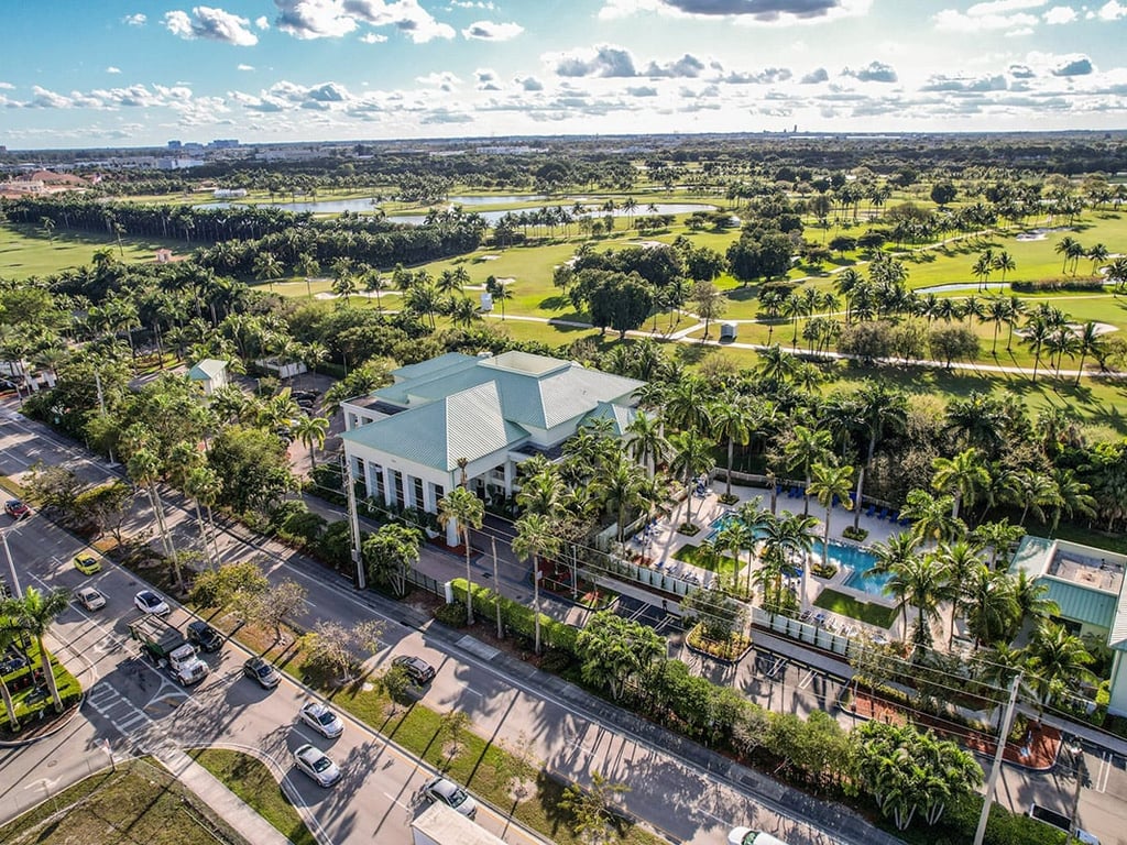 The Blue Doral, Doral property management