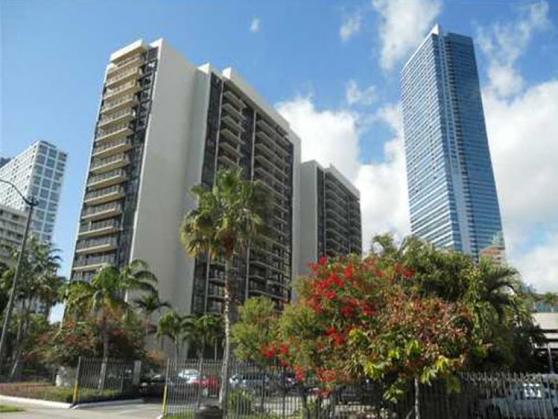 Costa Bella Brickell