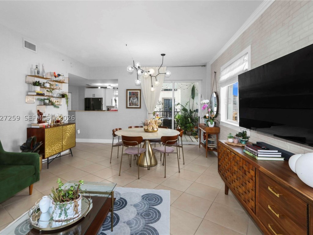 Ten Aragon, Coral Gables property management