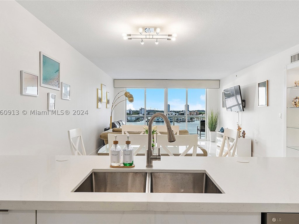 Golden Bay Club, Sunny Isles Beach property management