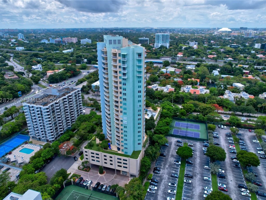 Metropolitan at Brickell, Brickell property management