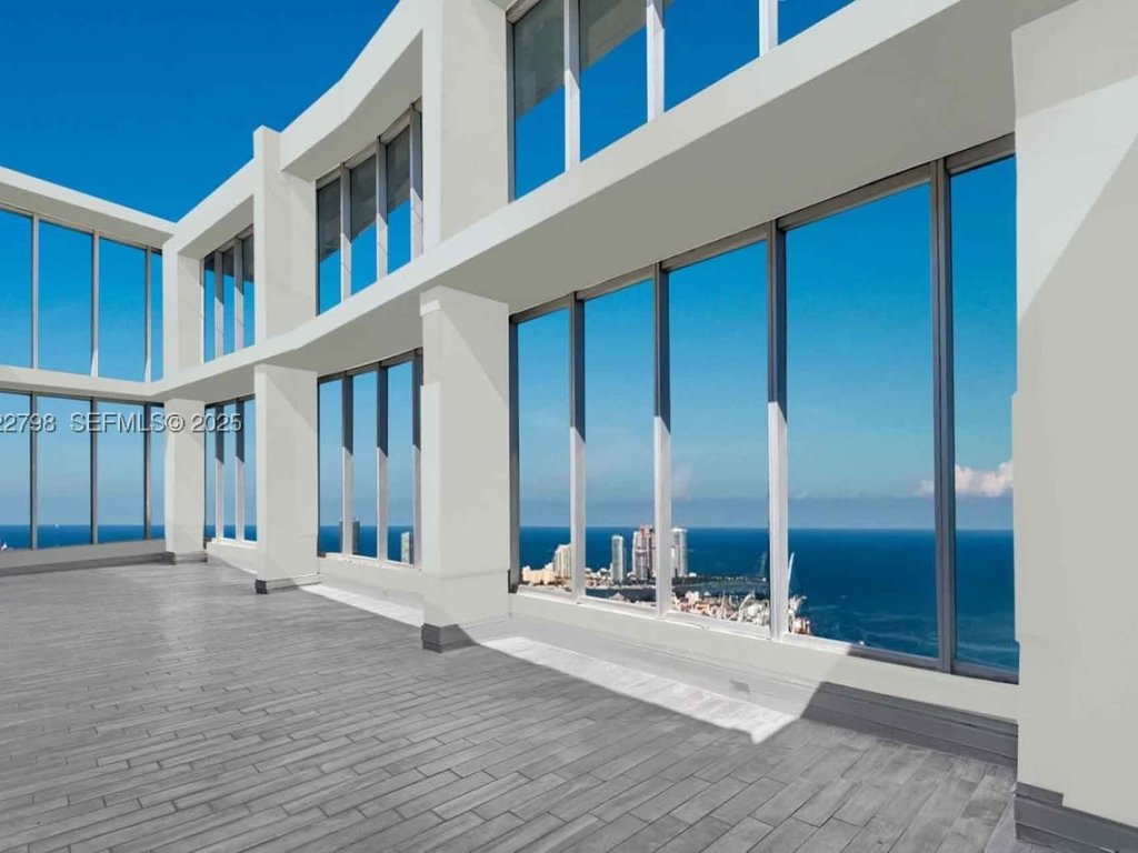 Icon Brickell Tower I, Brickell property management