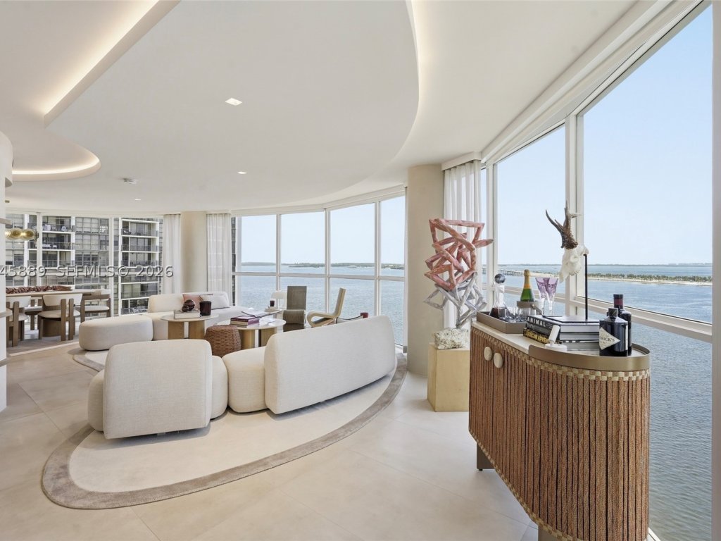 Atlantis on Brickell, Brickell property management