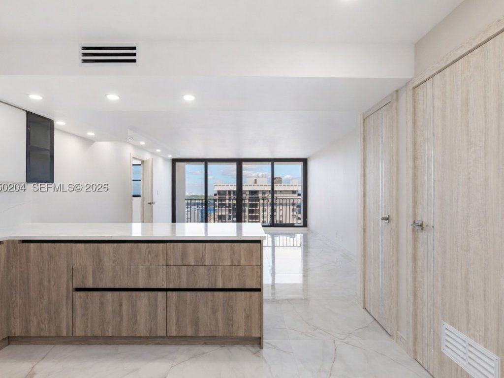 Britannia at Quadomain, Hollywood property management