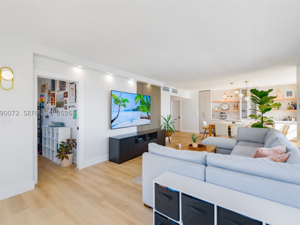 The Hemispheres, Hallandale Beach property management