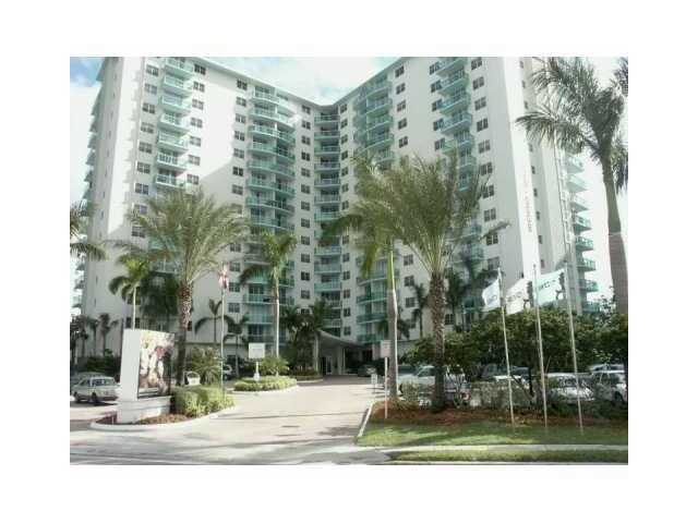 Tides Hollywood Beach, Hollywood property management