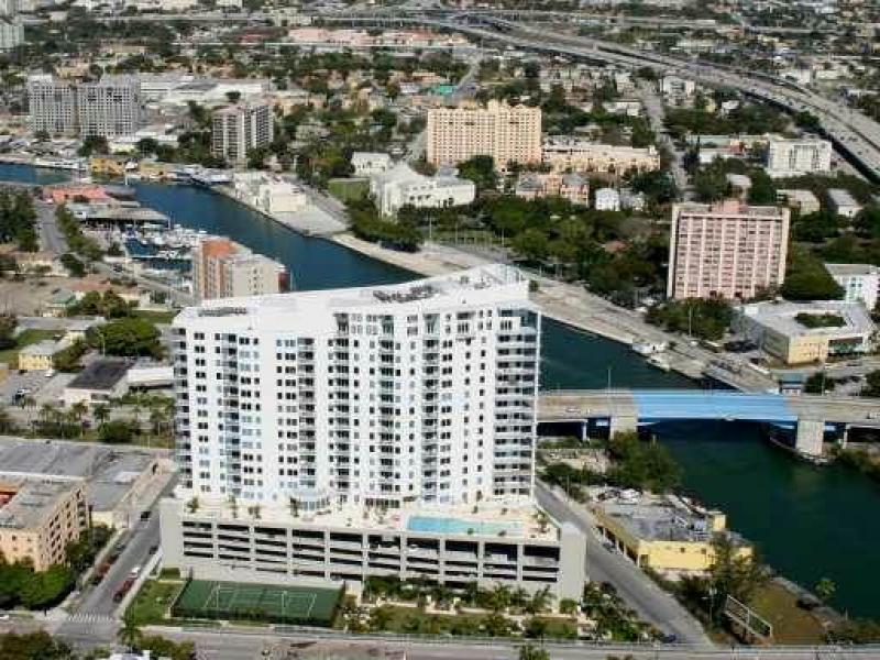 Neo Lofts, Brickell property management