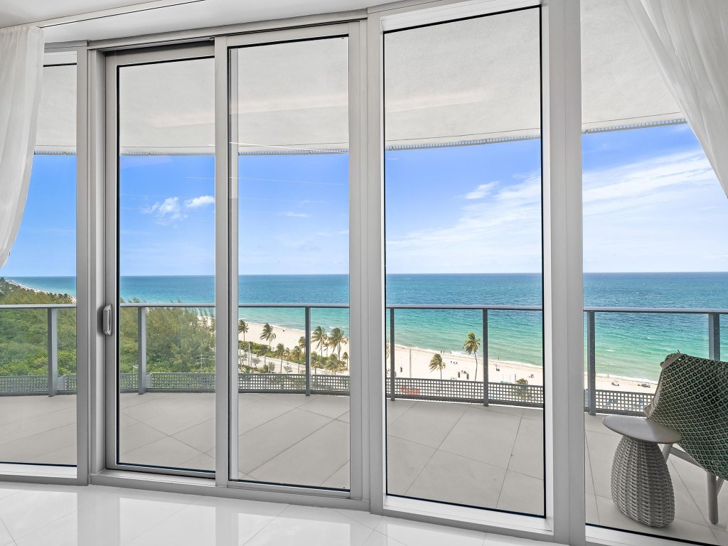 Paramount Fort Lauderdale, Fort Lauderdale property management