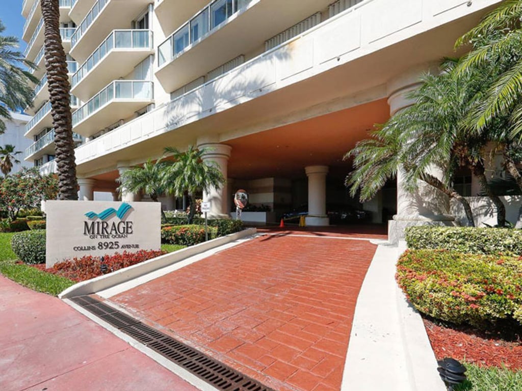 The Mirage, Surfside property management