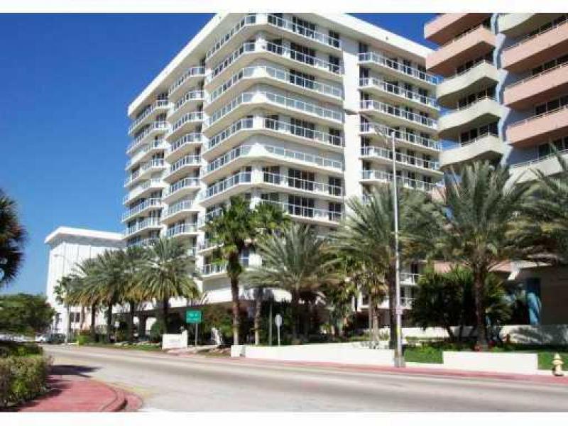 The Mirage, Surfside property management