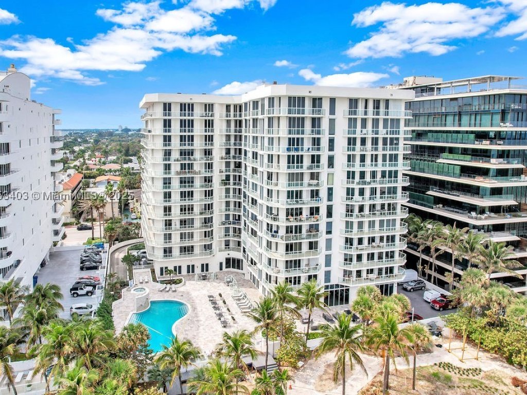 The Mirage, Surfside property management