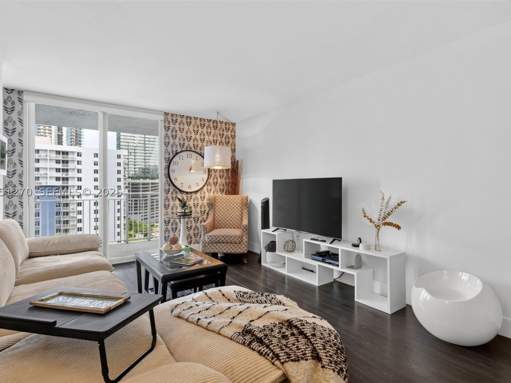 Madison Miami, Downtown Miami property management