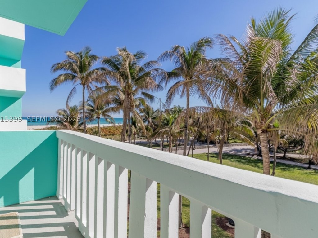 Ocean Park, South of 5th (SoFi) property management