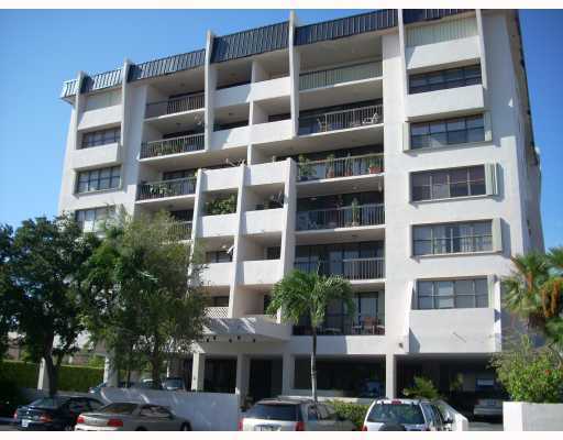 9300 Harbor Terrace, Bay Harbor Islands property management