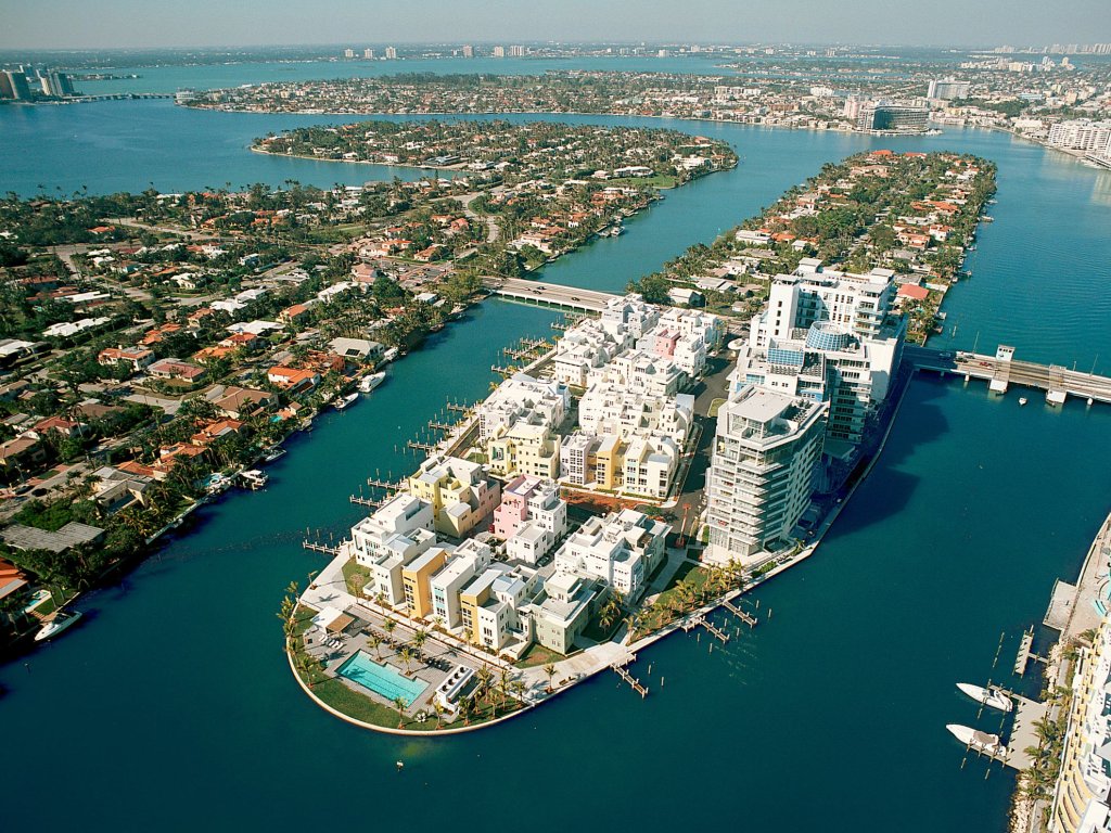 Aqua Allison Island, Miami Beach property management