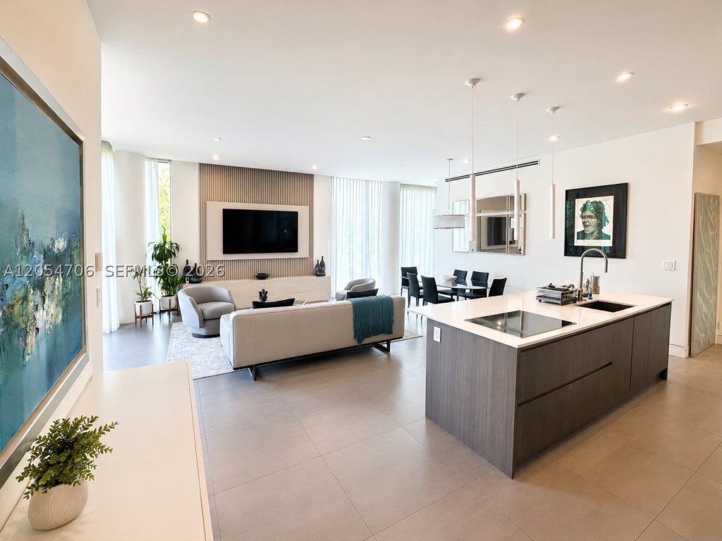 101 Key Biscayne, Key Biscayne property management