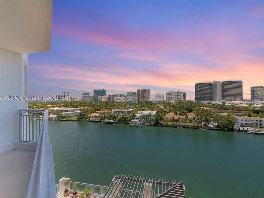 Carroll Walk, Bay Harbor Islands property management