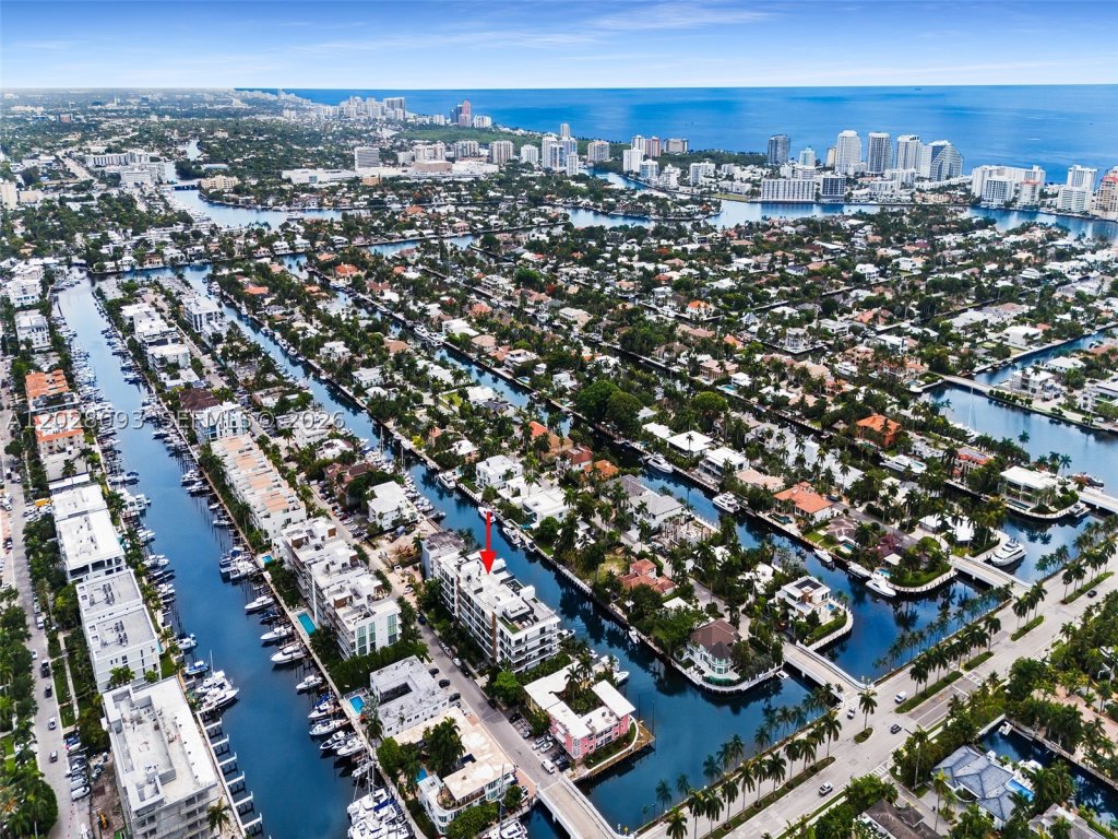 Aqualuna Las Olas, Fort Lauderdale property management