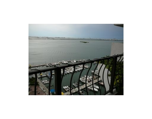 The Venetia, Downtown Miami property management