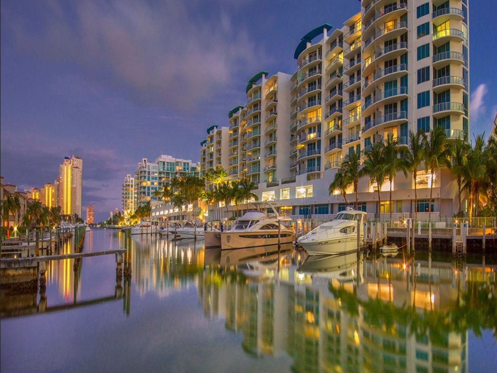Uptown Marina Lofts, Aventura property management