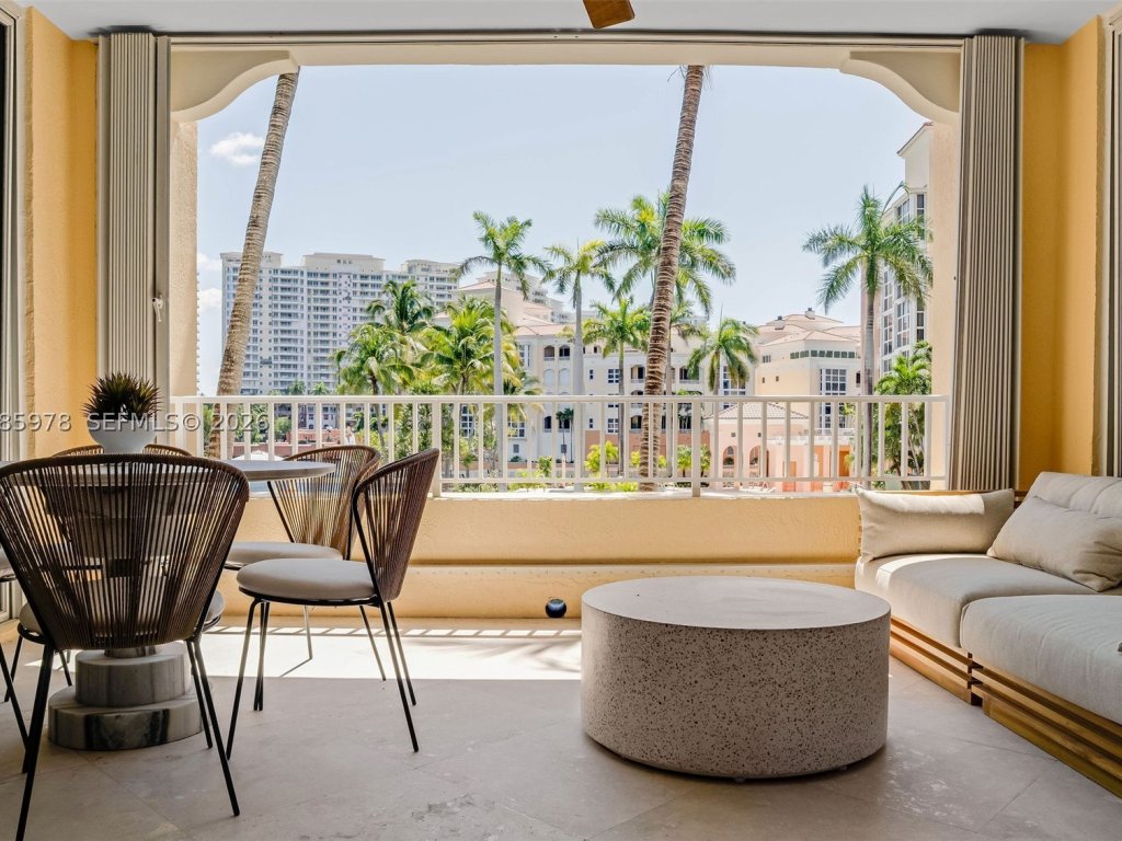 Ocean Club Lake Villa One, Key Biscayne property management