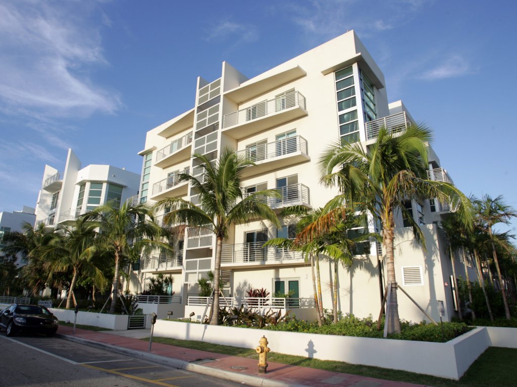 Vilasol Lofts, North Beach (NoBe) property management