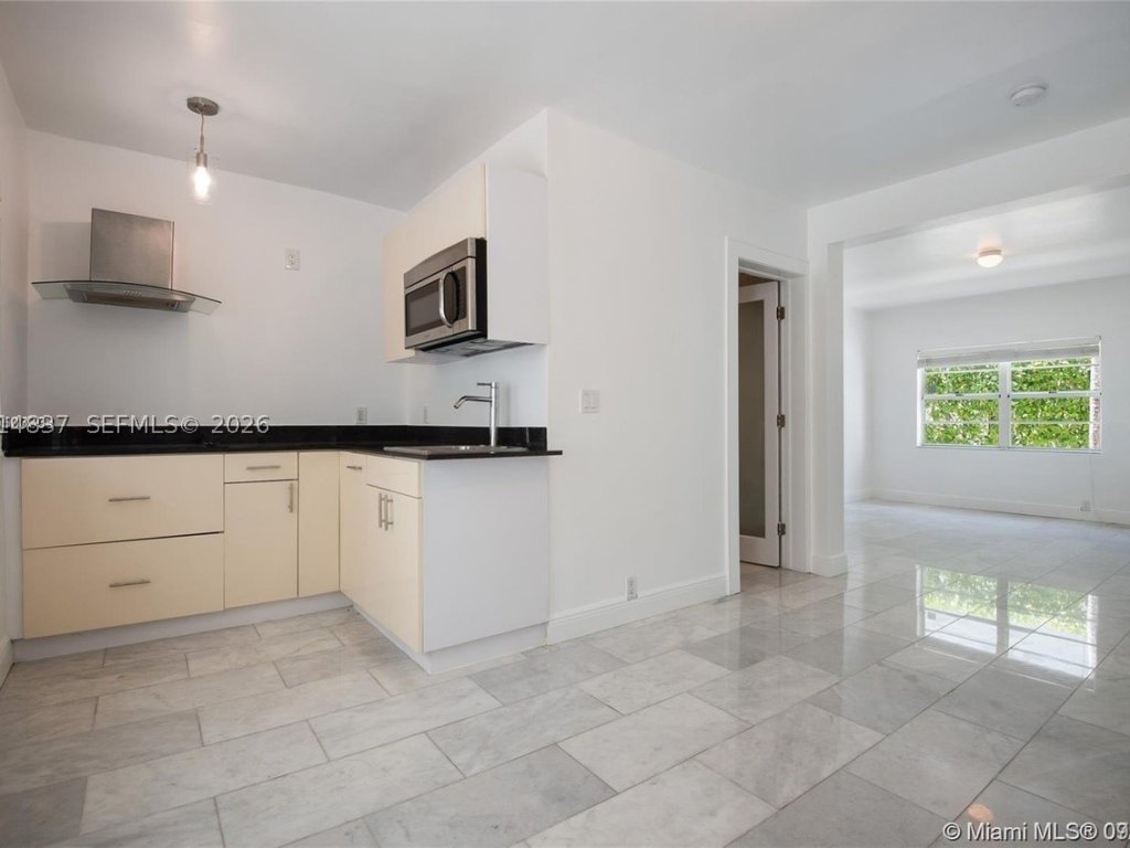 Jefferson Condo, South Beach (SoBe) property management