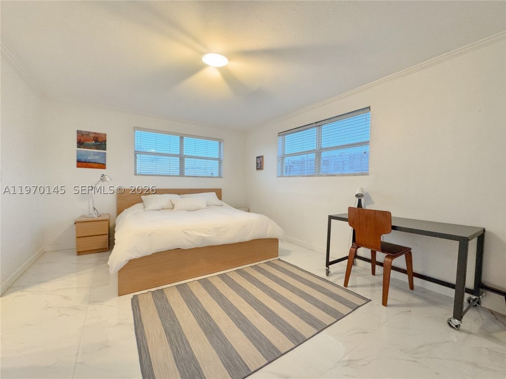 Crandon Tower, Key Biscayne property management