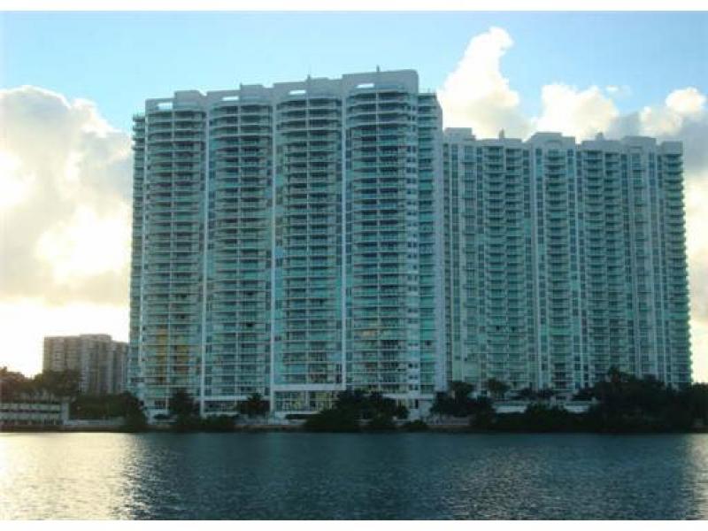 Peninsula I