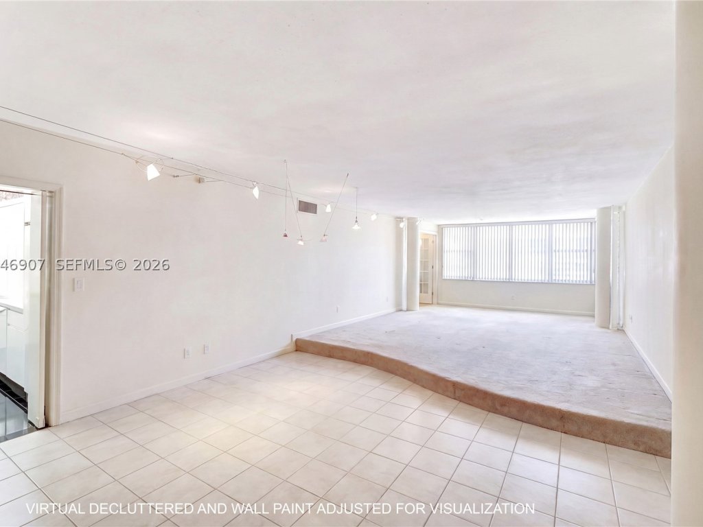 Carriage Club North, Miami Beach property management