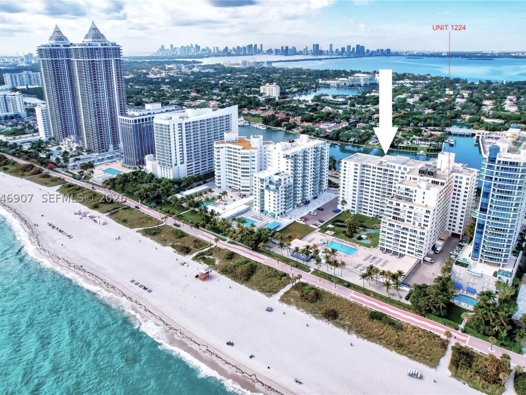 Carriage Club North, Miami Beach property management