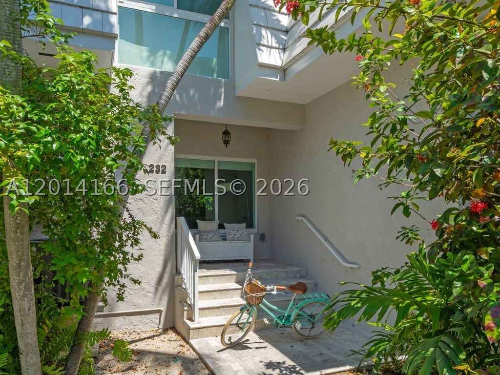 Cape Florida Club, Key Biscayne property management