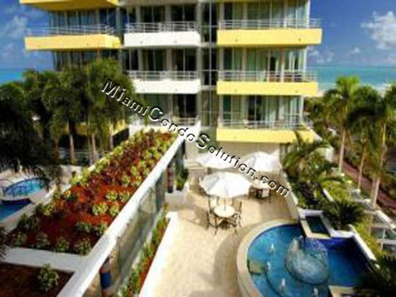 Hilton Bentley, South of 5th (SoFi) property management