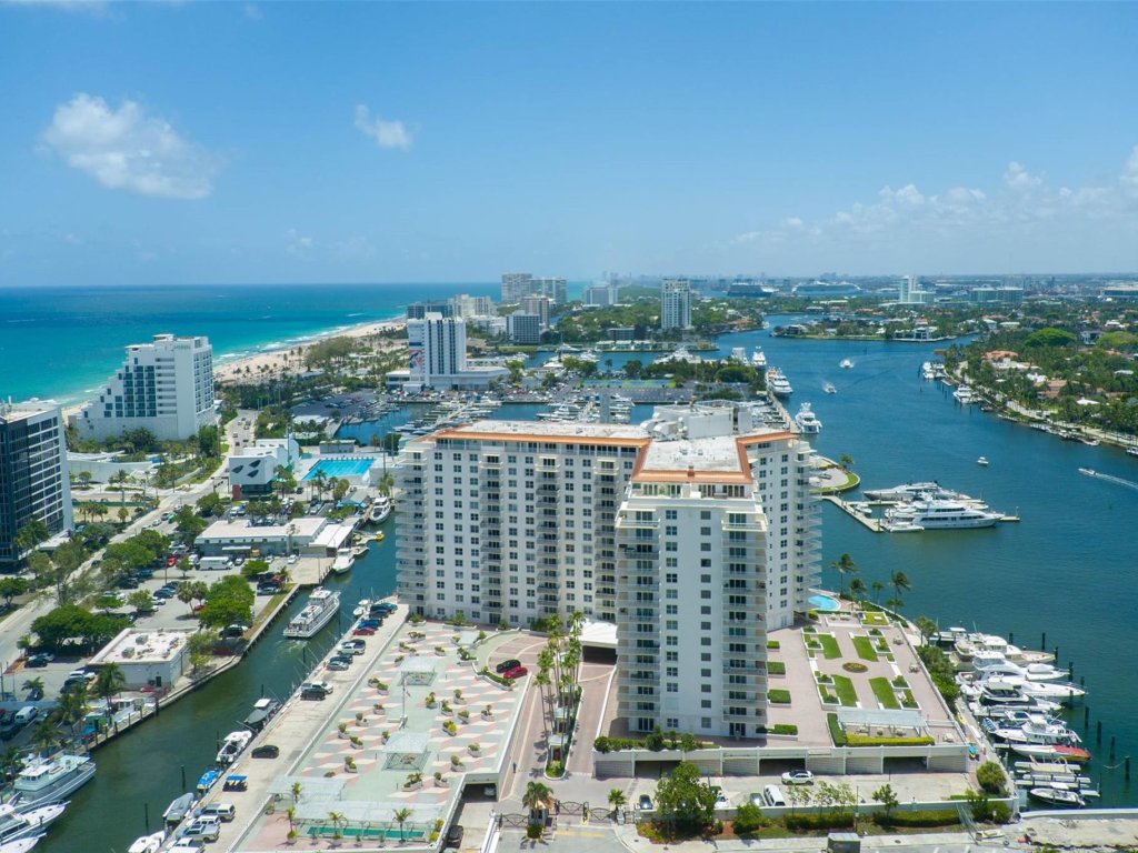 The Venetian, Fort Lauderdale property management