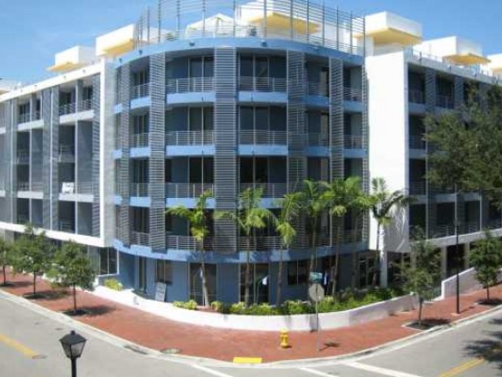 Lofts at Mayfair, Coconut Grove property management