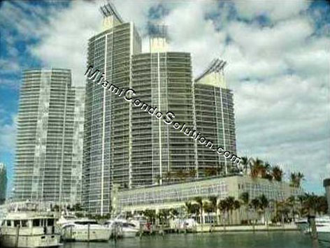Murano Grande, South of 5th (SoFi) property management