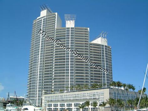 Murano Grande, South of 5th (SoFi) property management