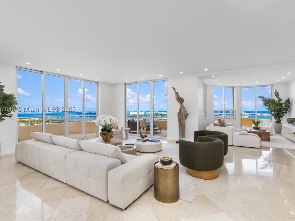 Two Tequesta Point, Brickell Key property management