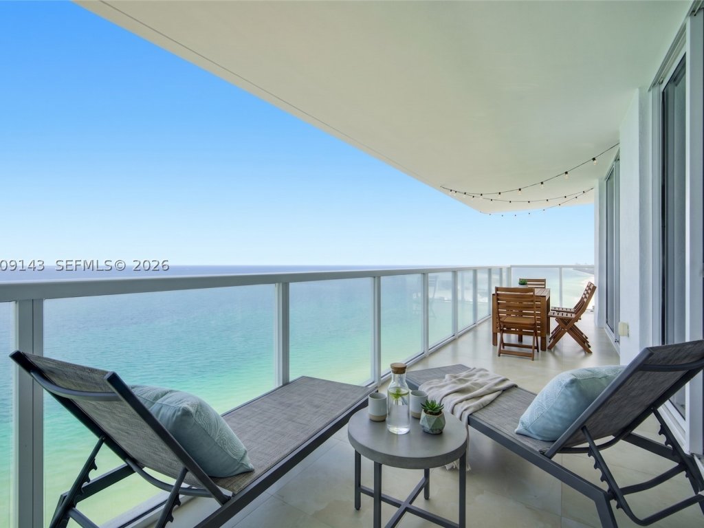 La Perla, Sunny Isles Beach property management